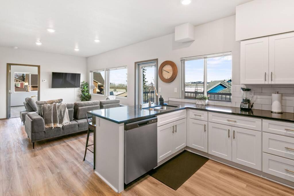 Brand New 2 Bd 2 Bth Near Dt And Perry District Apartment Spokane Luaran gambar