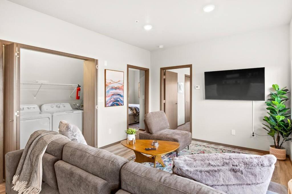 Brand New 2 Bd 2 Bth Near Dt And Perry District Apartment Spokane Luaran gambar